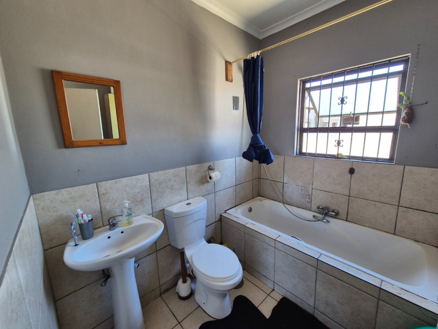 2 Bedroom Property for Sale in Gersham Western Cape